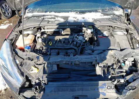 2018 Ford Focus Se из США, поврежденный, VIN 1FADP3F29JL307244